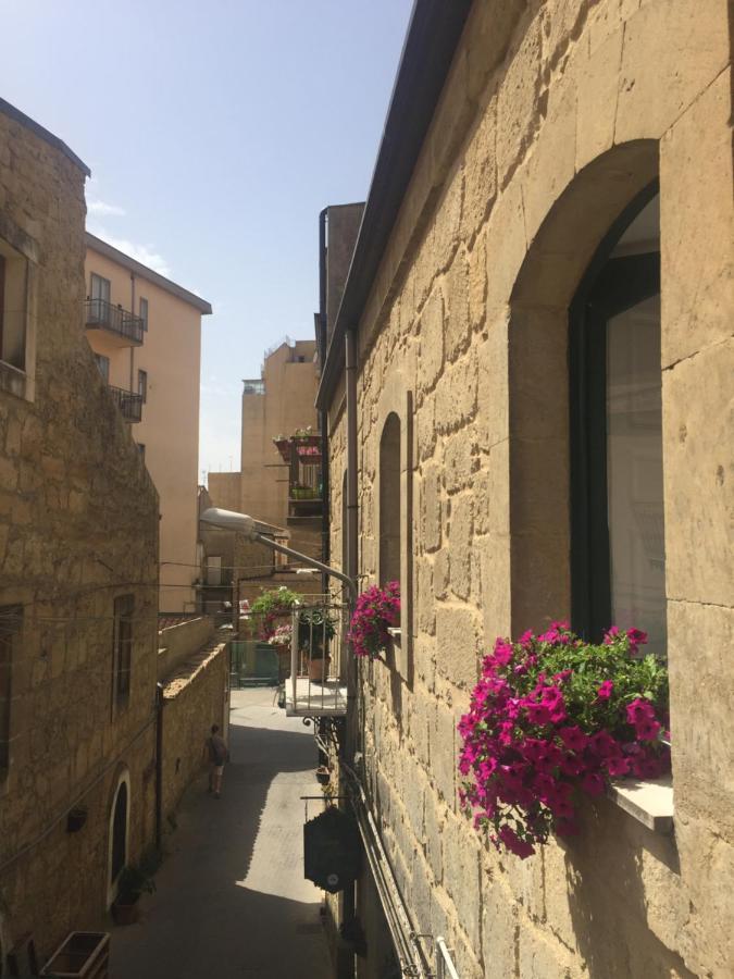 Bianko Ecochic & L'Angolo Di Levante Enna Exterior foto